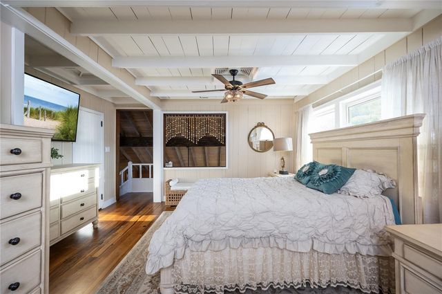 117 52ND AVENUE W, St Pete Beach, FL 33706