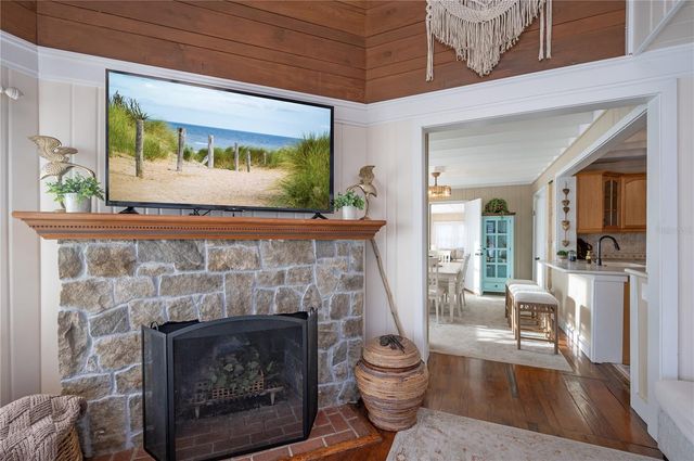 117 52ND AVENUE W, St Pete Beach, FL 33706