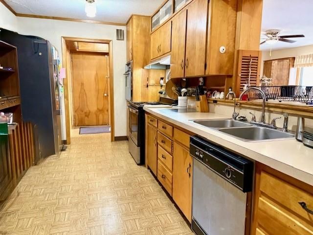 718 E Wilson, Salina, KS 67401