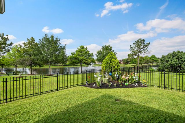 19803 Auburn Tree Drive, Cypress, TX 77429