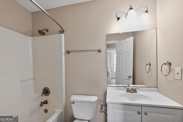 4492 Idlewood Park, Lithonia, GA 30038