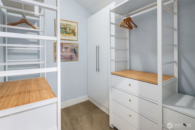 3010 NE 55th Street, Seattle, WA 98105