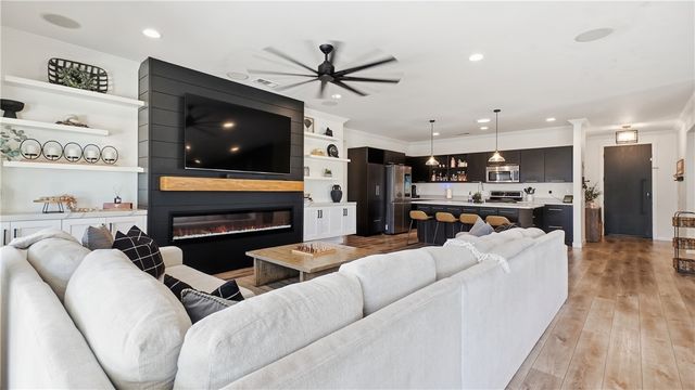 7088 Stockton, Corona, CA 92880
