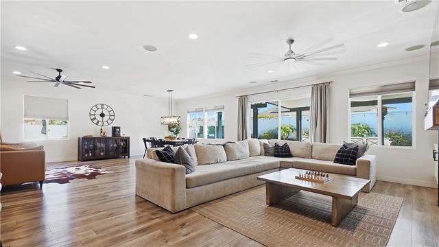 7088 Stockton, Corona, CA 92880