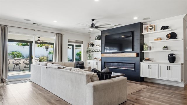 7088 Stockton, Corona, CA 92880