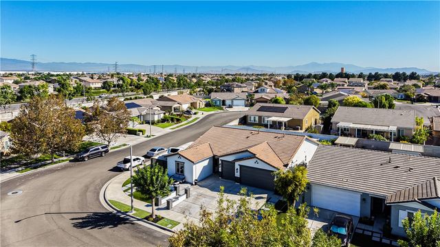 7088 Stockton, Corona, CA 92880