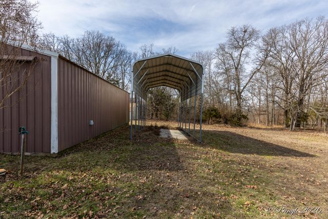 2158 Private Road 7380, Caulfield, MO 65626