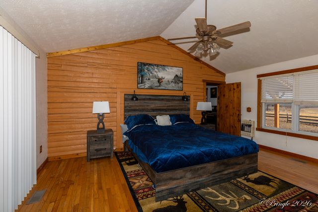 2158 Private Road 7380, Caulfield, MO 65626