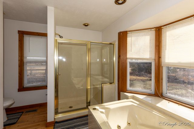 2158 Private Road 7380, Caulfield, MO 65626