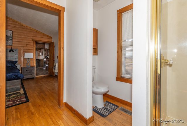 2158 Private Road 7380, Caulfield, MO 65626