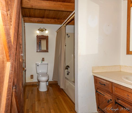 2158 Private Road 7380, Caulfield, MO 65626