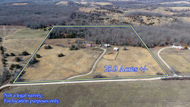 2158 Private Road 7380, Caulfield, MO 65626