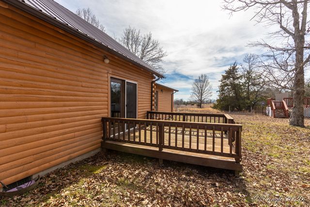 2158 Private Road 7380, Caulfield, MO 65626