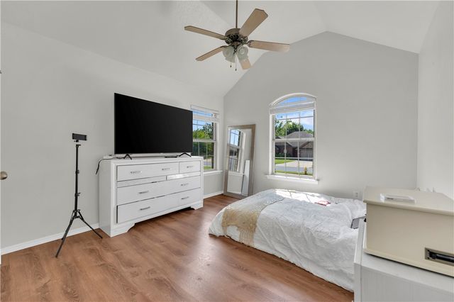 3106 SW Briar Creek Avenue, Bentonville, AR 72713