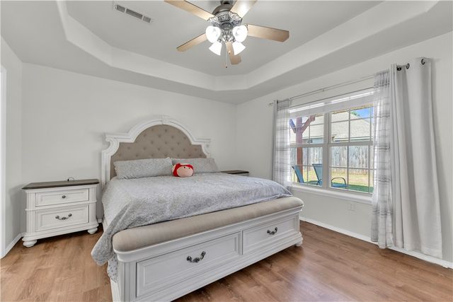 3106 SW Briar Creek Avenue, Bentonville, AR 72713