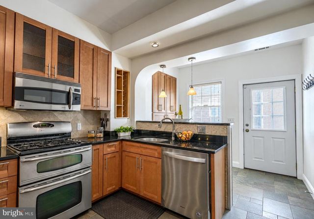 419 E FORT AVE, Baltimore, MD 21230