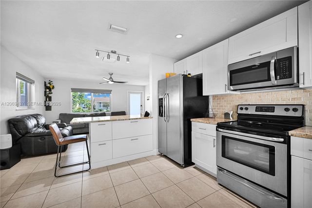 2710 NW 54th Street, Tamarac, FL 33309