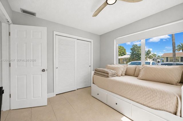 2710 NW 54th Street, Tamarac, FL 33309