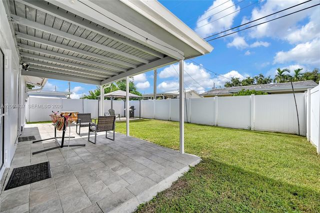 2710 NW 54th Street, Tamarac, FL 33309