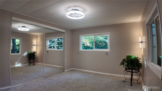 9601 El Camino Lane SE, Yelm, WA 98597