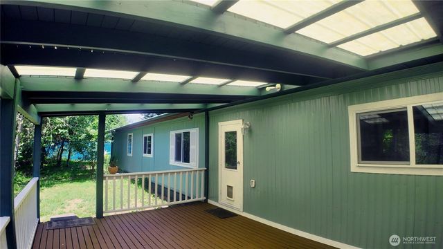 9601 El Camino Lane SE, Yelm, WA 98597