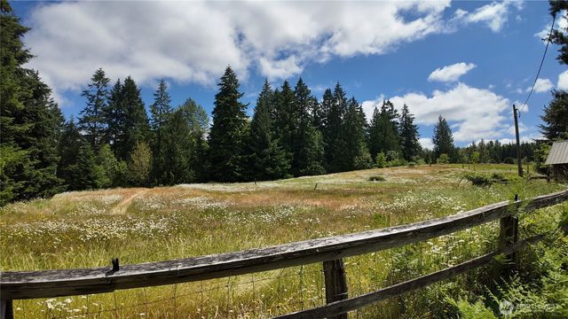 9601 El Camino Lane SE, Yelm, WA 98597
