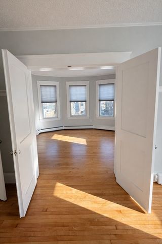 12 Gordon Terrace 2, Newton, MA 02458