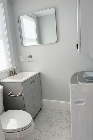 12 Gordon Terrace 2, Newton, MA 02458