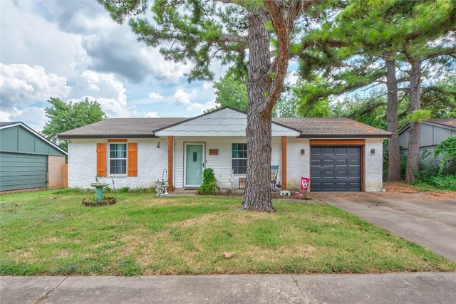 1612 NE 5th Street, Moore, OK 73160