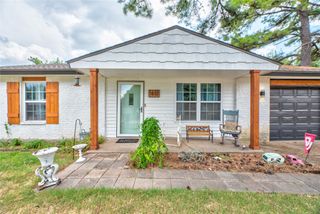 1612 NE 5th Street, Moore, OK 73160