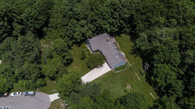 3285 Yorkshire Drive, Port Huron, MI 48060
