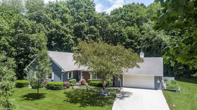 3285 Yorkshire Drive, Port Huron, MI 48060