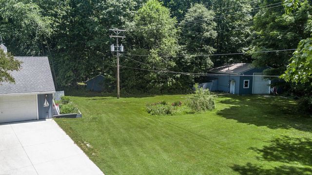 3285 Yorkshire Drive, Port Huron, MI 48060