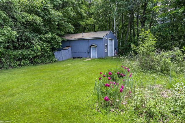 3285 Yorkshire Drive, Port Huron, MI 48060