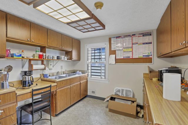 161 Park Road, Columbus, OH 43235