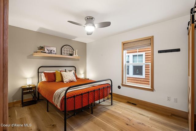 20 Hitchcock Dr, Dover, ID 83825