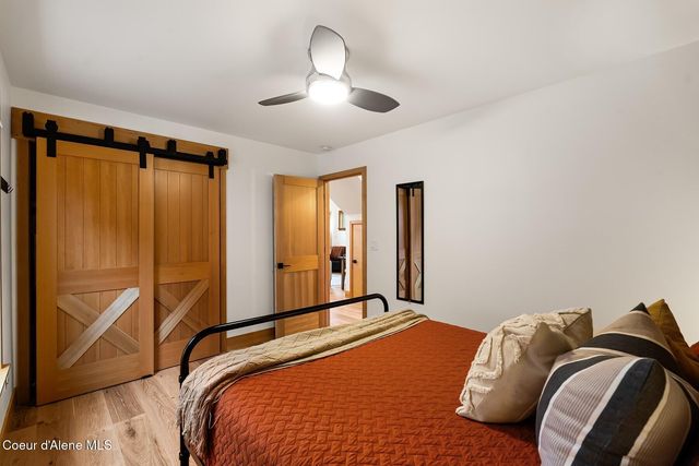 20 Hitchcock Dr, Dover, ID 83825