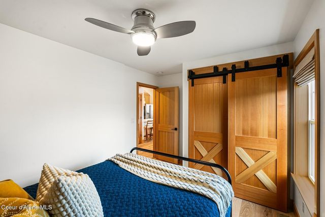 20 Hitchcock Dr, Dover, ID 83825