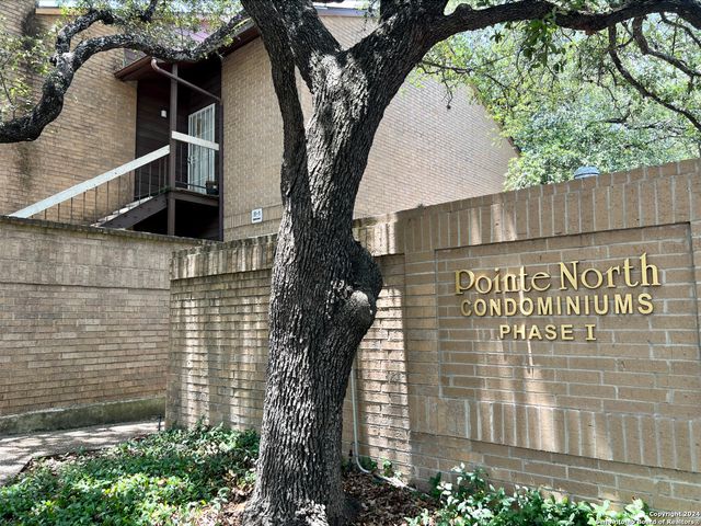 8611 Datapoint Dr Apt 10, San Antonio, TX 78229