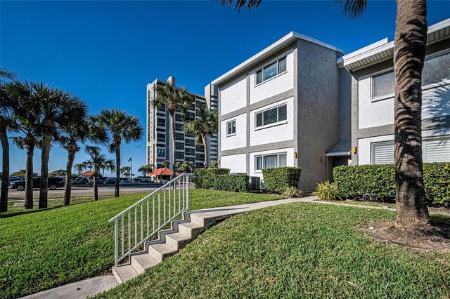 1351 GULF BOULEVARD 201, Clearwater Beach, FL 33767