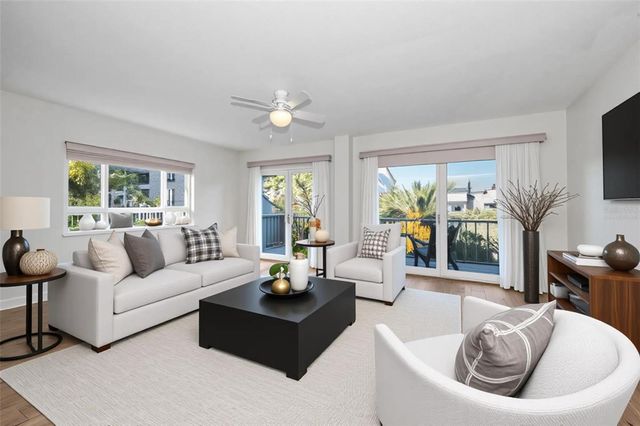 1351 GULF BOULEVARD 201, Clearwater Beach, FL 33767