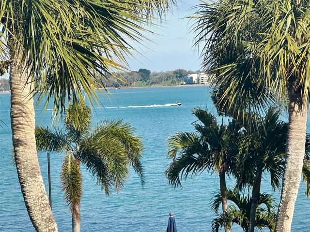 1351 GULF BOULEVARD 201, Clearwater Beach, FL 33767