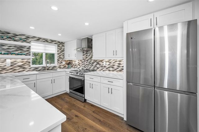 1351 GULF BOULEVARD 201, Clearwater Beach, FL 33767