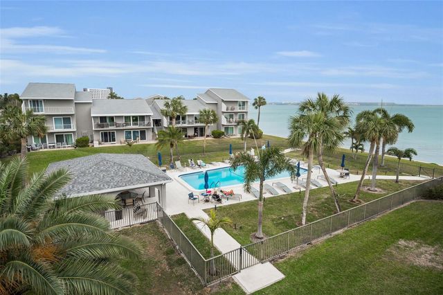 1351 GULF BOULEVARD 201, Clearwater Beach, FL 33767