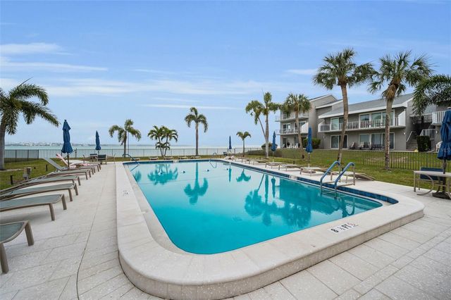 1351 GULF BOULEVARD 201, Clearwater Beach, FL 33767