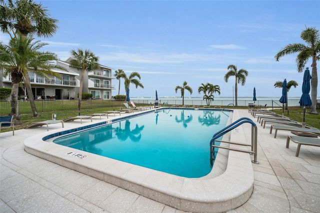 1351 GULF BOULEVARD 201, Clearwater Beach, FL 33767