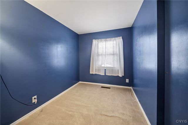 5621 West Genesee Street, Camillus, NY 13031