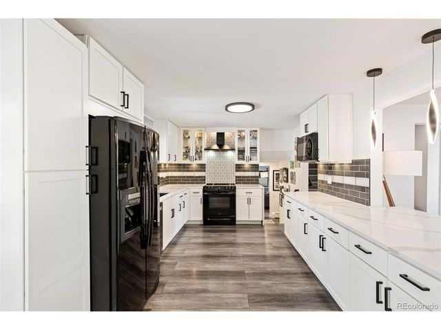 6083 S Lamar Dr, Littleton, CO 80123