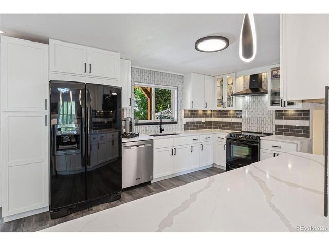 6083 S Lamar Dr, Littleton, CO 80123
