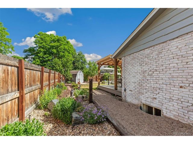 6083 S Lamar Dr, Littleton, CO 80123